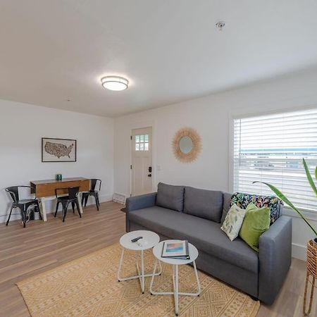 #Stayinmydistrict Coos Bay Cypress Cottage Екстер'єр фото