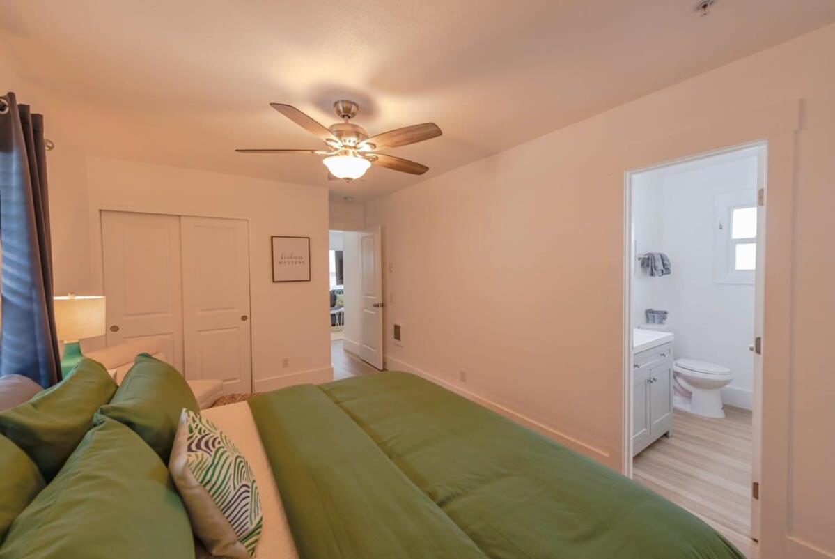 #Stayinmydistrict Coos Bay Cypress Cottage Екстер'єр фото